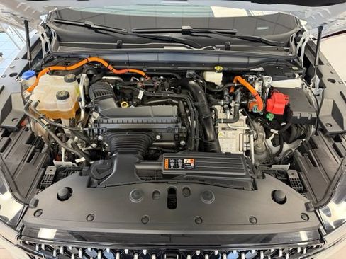 Used 2025 Lincoln Nautilus Reserve AWD/4WD image 48