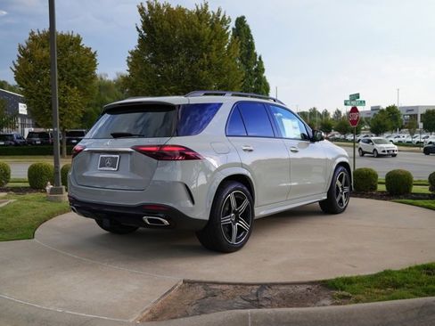 Certified 2026 Mercedes-Benz GLE 450 4MATIC image 8