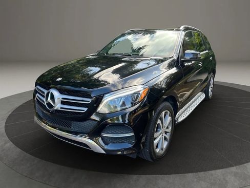 Used 2017 Mercedes-Benz GLE 350 4MATIC image 2