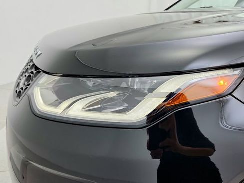 Certified 2025 Land Rover Discovery Sport S image 30