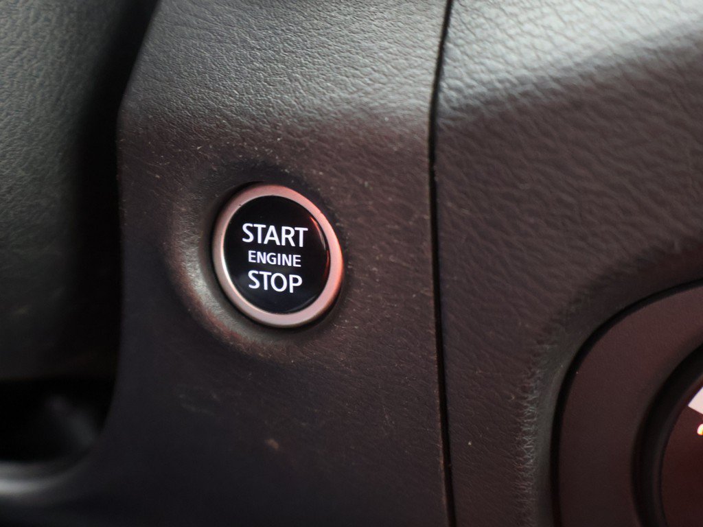 Used 2022 Nissan Frontier PRO-4X AWD/4WD image 39