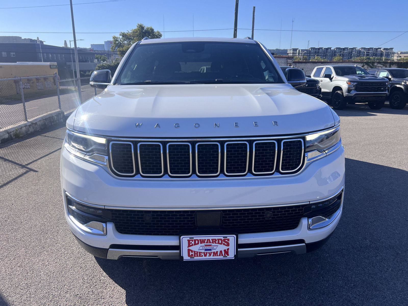 Used 2024 Jeep Wagoneer Series II AWD/4WD image 31