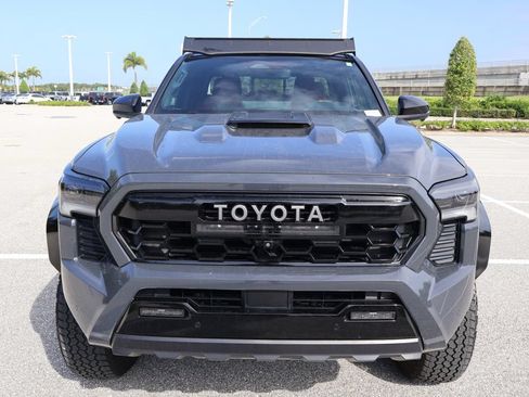 Used 2026 Toyota Tacoma TRD Pro AWD/4WD image 5