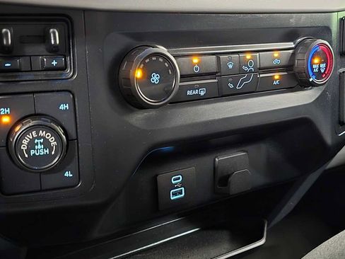 Used 2023 Ford F150 XLT w/ Trailer Tow Package AWD/4WD image 32