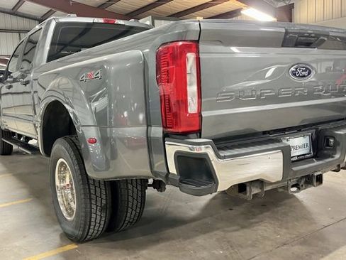 Used 2025 Ford F350 XL w/ XL Chrome Package image 5