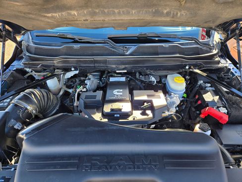 Used 2024 RAM 2500 Laramie image 7
