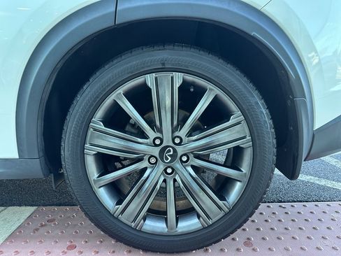 Used 2020 INFINITI QX50 Essential w/ Edition 30 Package AWD/4WD image 24