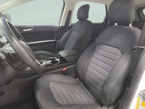 Used 2015 Ford Edge SE FWD image 17