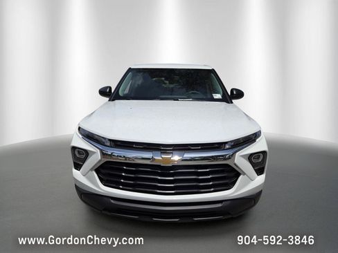 New 2026 Chevrolet TrailBlazer LS w/ LS Convenience Package FWD image 11