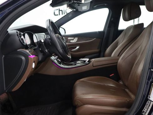 Used 2017 Mercedes-Benz E 300 4MATIC image 12