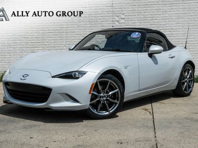 Used 2016 MAZDA MX-5 Miata Grand Touring