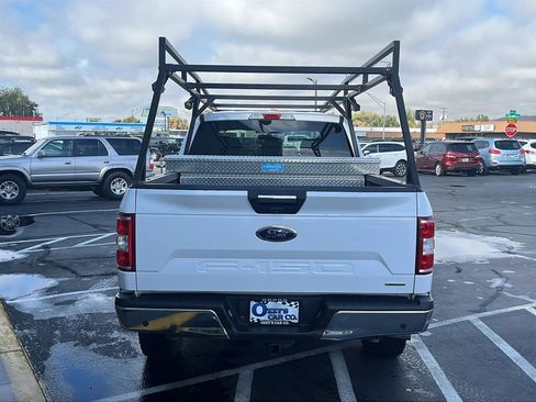 Used 2018 Ford F150 XLT w/ Equipment Group 302A Luxury image 4