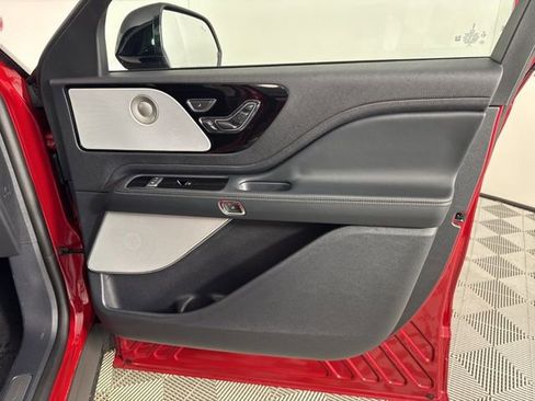New 2025 Lincoln Aviator Reserve w/ Equipment Group 201A image 22
