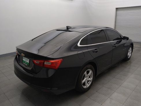 Used 2018 Chevrolet Malibu LS FWD image 9