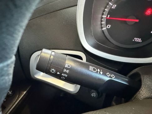 Used 2016 Chevrolet Equinox LT image 12