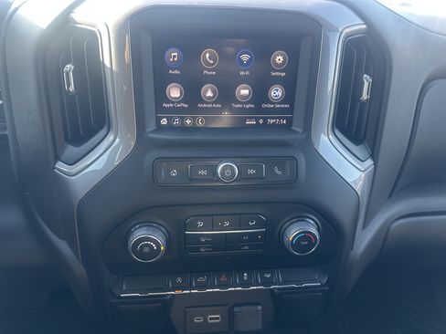 Used 2022 Chevrolet Silverado 1500 Custom RWD image 16