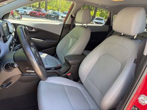 Used 2021 Hyundai Kona Ultimate w/ Cargo Package AWD/4WD image 10