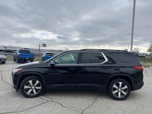 Used 2019 Chevrolet Traverse LT w/ LT Premium Package image 5