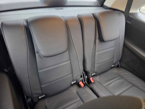 Used 2026 Mercedes-Benz GLS 450 4MATIC image 14