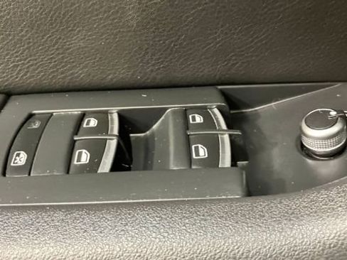 Used 2013 Audi A3 TDI Premium Plus image 32