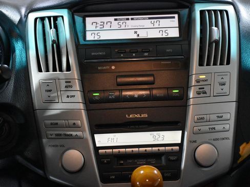 Used 2006 Lexus RX 330 image 16