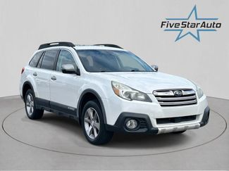 Used 2014 Subaru Outback 2.5i Limited image 1