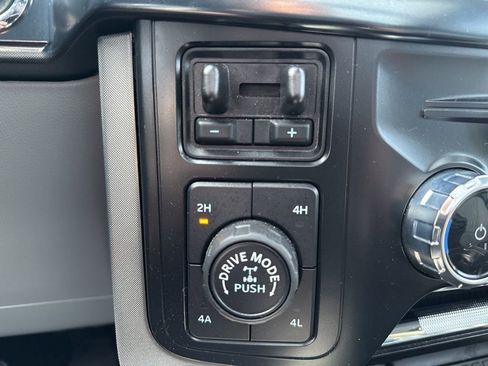 Certified 2023 Ford F150 Limited image 33