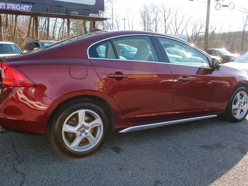 Used 2013 Volvo S60 T5 image 7