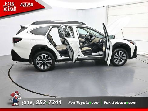 Used 2024 Subaru Outback Limited AWD/4WD image 37