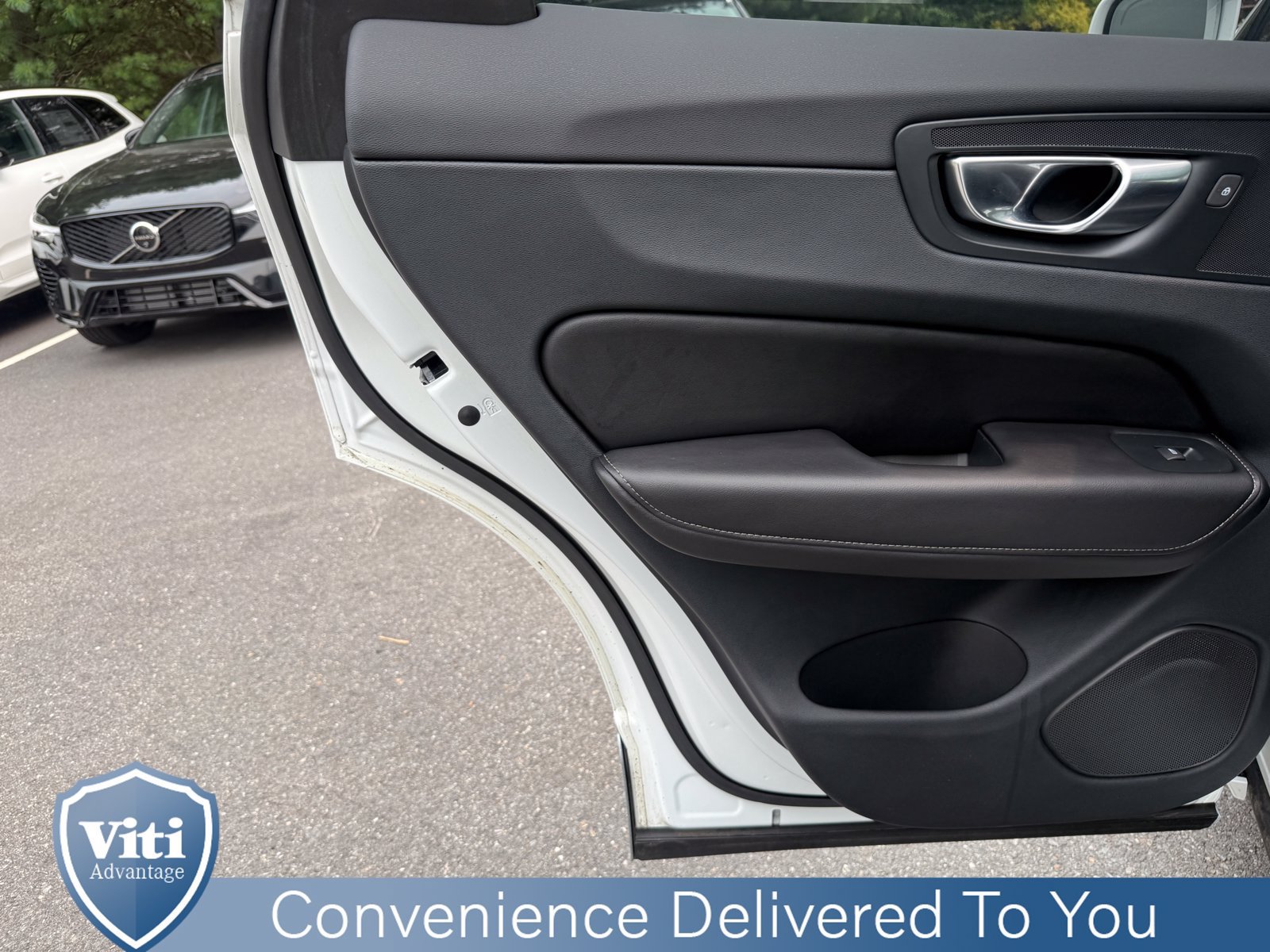 Certified 2023 Volvo XC60 B6 Ultimate w/ Protection Package Premier AWD/4WD image 20