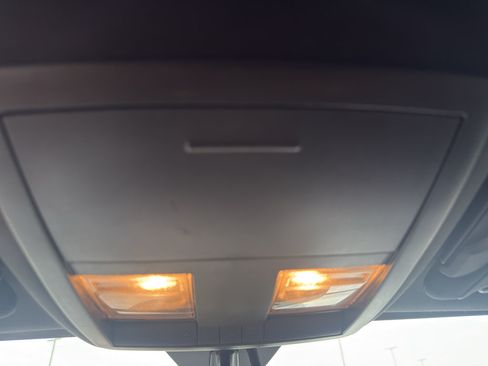Used 2012 Dodge Challenger R/T Plus RWD image 21