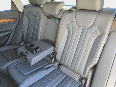 Certified 2023 Audi Q5 e Premium Plus w/ Premium Plus Package image 14