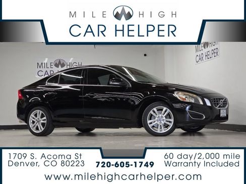 Used 2013 Volvo S60 T5 FWD image 1