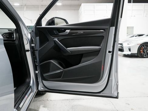 Used 2023 Audi SQ5 Premium Plus image 29