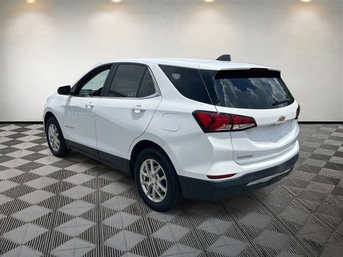 Used 2022 Chevrolet Equinox LT FWD image 3
