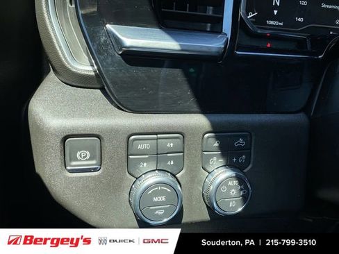 Certified 2025 GMC Sierra 1500 Elevation w/ Elevation Premium Package AWD/4WD image 21