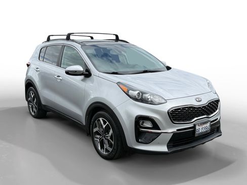 Used 2020 Kia Sportage EX w/ EX Technology Package FWD image 7
