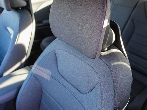 New 2025 Kia K4 EX image 25