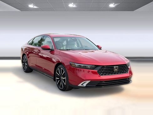 New 2026 Honda Accord Touring image 7
