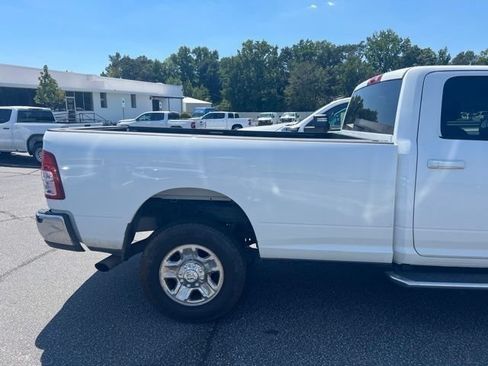 Used 2022 RAM 2500 Big Horn AWD/4WD image 5