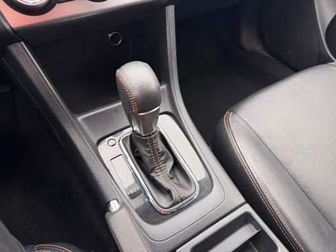 Used 2016 Subaru Crosstrek 2.0i Limited w/ Popular Package #2 image 19