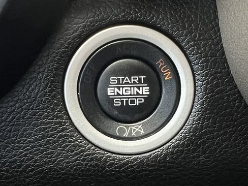 Used 2022 RAM 2500 Laramie w/ Protection Group AWD/4WD image 24
