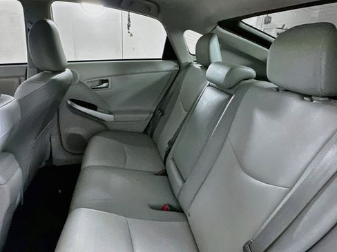 Used 2015 Toyota Prius Four FWD image 26