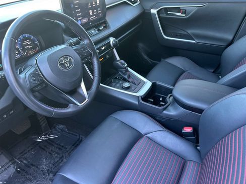 Used 2024 Toyota RAV4 XSE w/ Weather Package AWD/4WD image 10