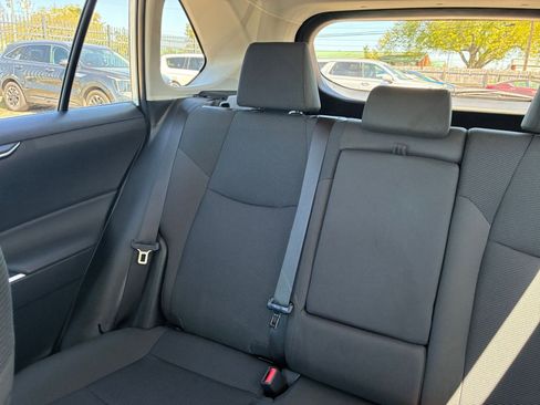 Used 2025 Toyota RAV4 LE AWD/4WD image 33