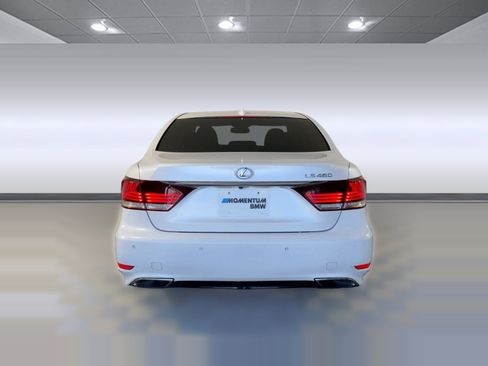 Used 2017 Lexus LS 460 w/ Comfort Package image 8