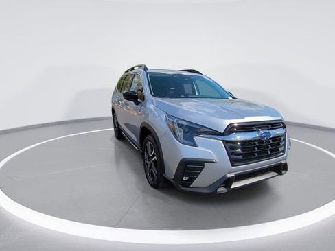 Certified 2025 Subaru Ascent Limited AWD/4WD image 2