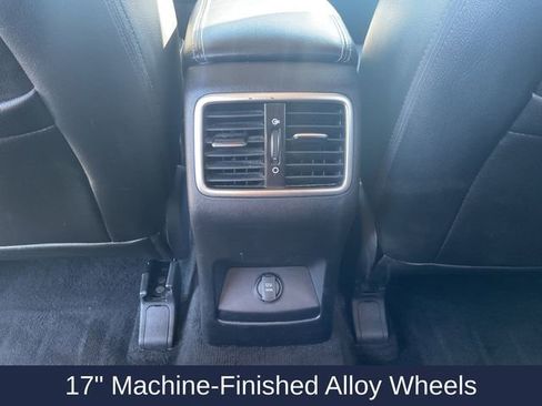 Used 2020 Kia Sportage LX image 19