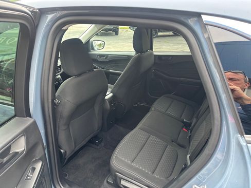 Used 2023 Ford Escape Active AWD/4WD image 9