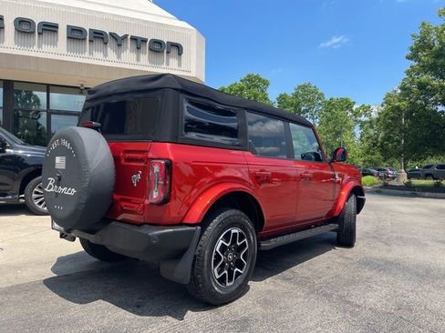 Used 2023 Ford Bronco Outer Banks AWD/4WD image 3